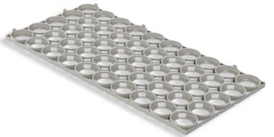 układanie płytek na kratce easypaving.jpg